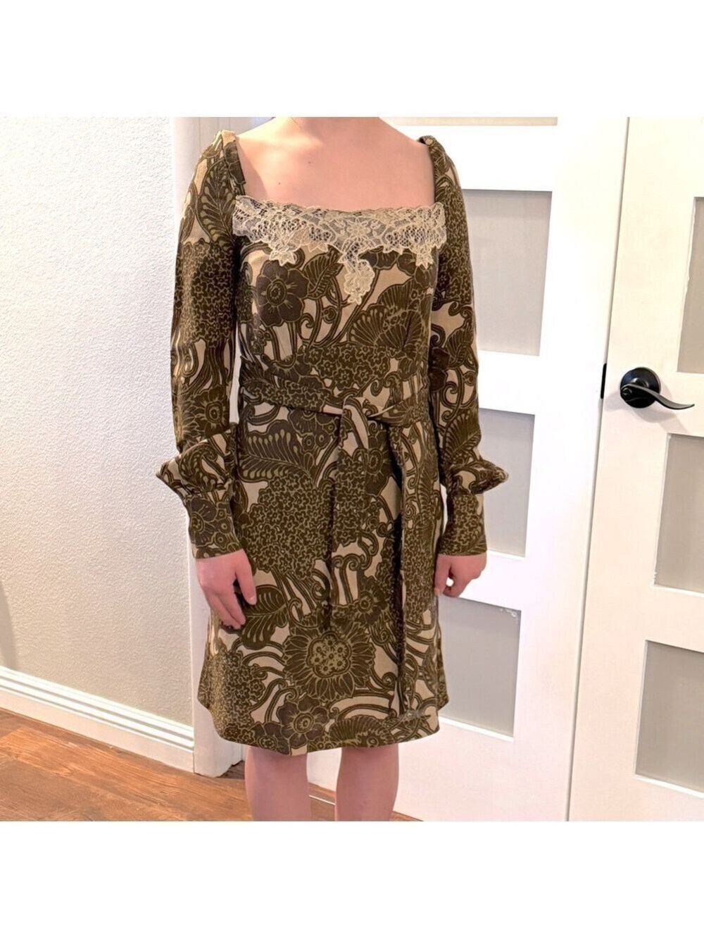 RED Valentino vintage dress. Size 6. Made in Italy